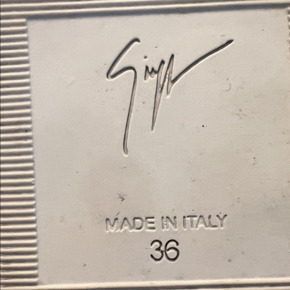 Giuseppe Zanotti Beige and Silver Women's Sneakers - Picture 8 of 8